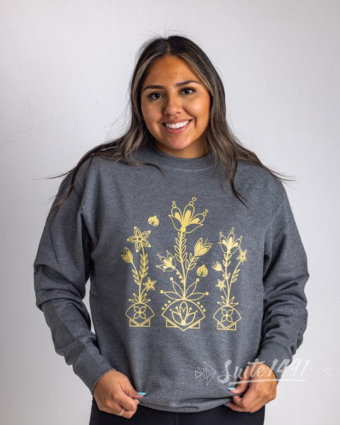 Native American Crewneck Sweatshirt "Sisters" Graphite Grey